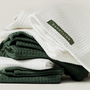Paw Towel | White